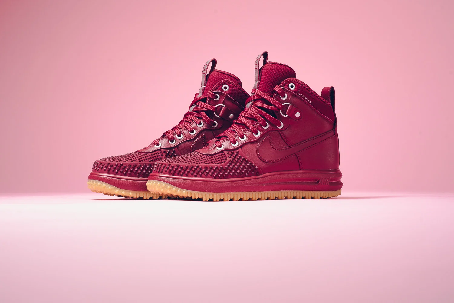 red nike lunar force 1 duckboot