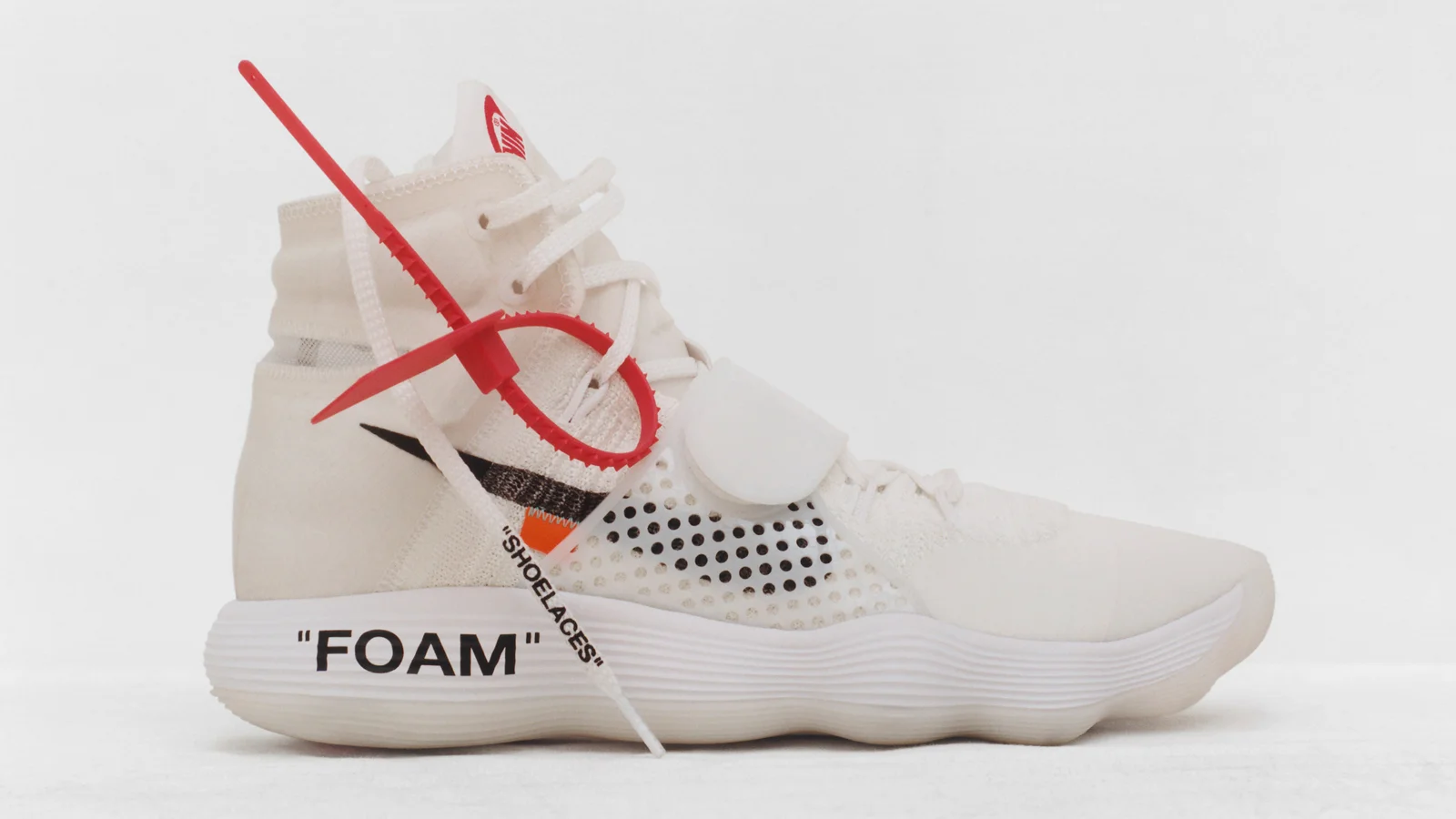 Nike_Virgil_Abloh_TheTen_1600x900_2.jpg