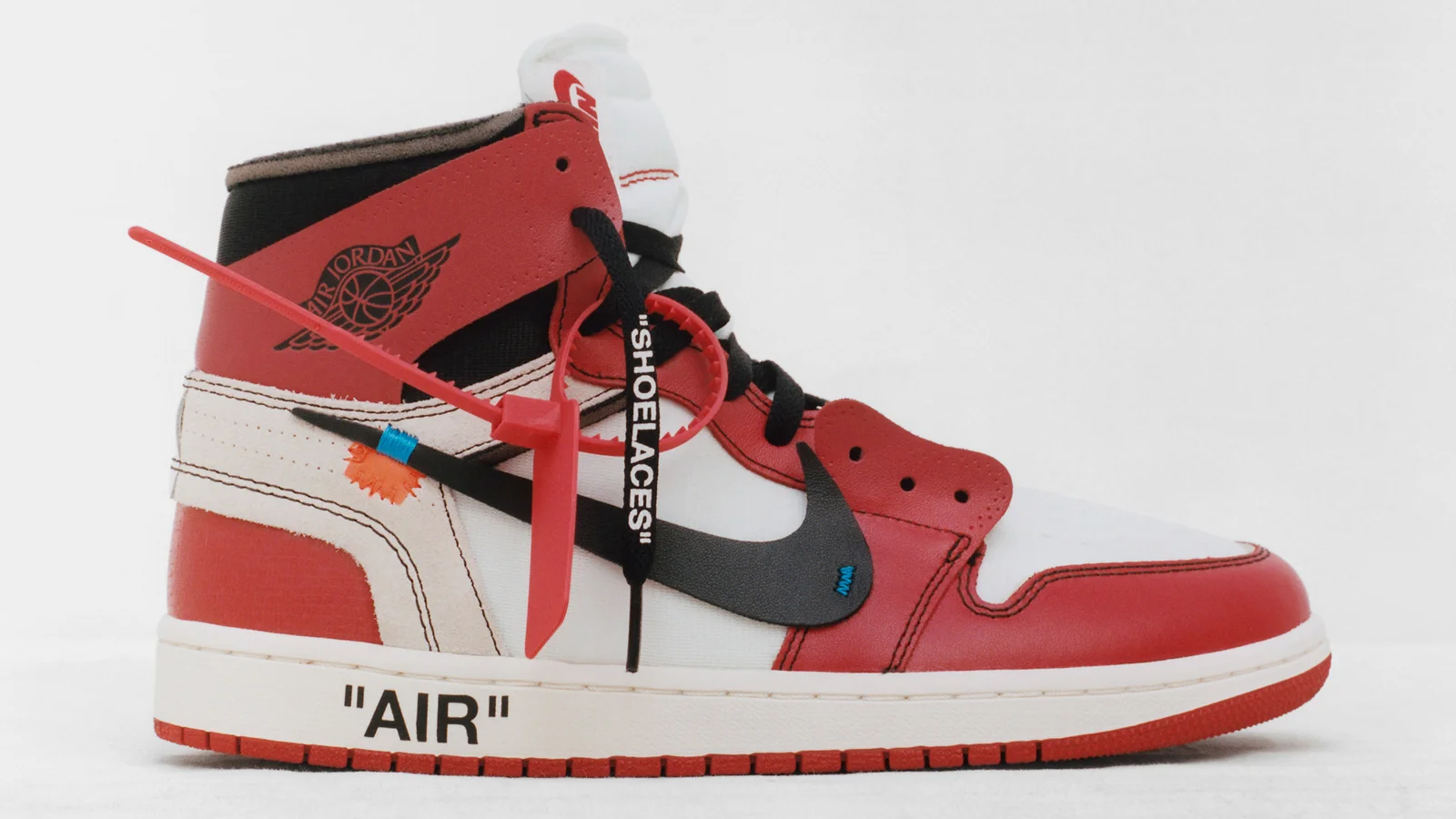 Nike_Virgil_Abloh_TheTen_1600x900_8.jpg