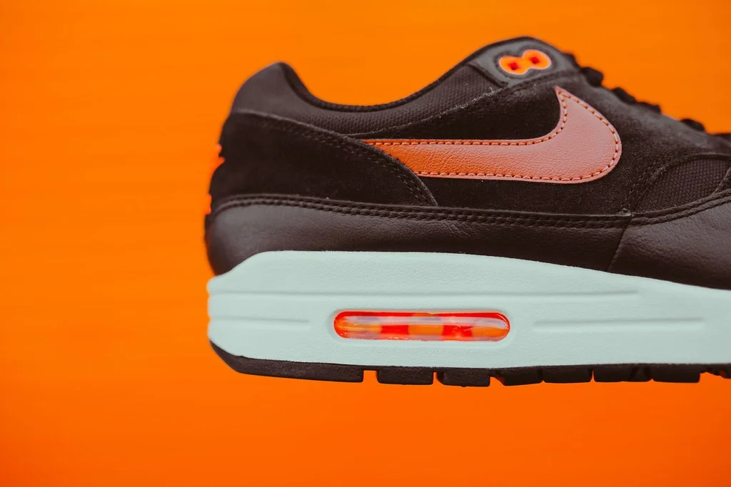 nike-airmax1PRM-velbetbrwndustypeach_4_1024x1024.jpg