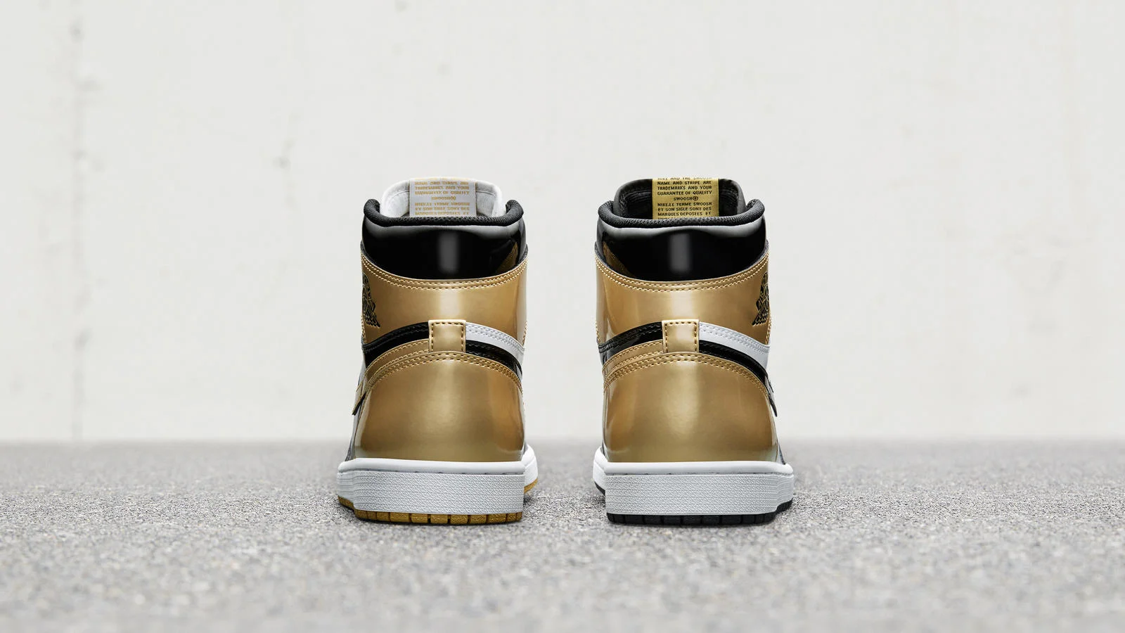 gold-jordan-1-top-3-02_hd_1600.jpg