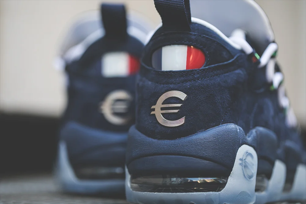 Nike-Air-More-Money-Tempo-7.jpg
