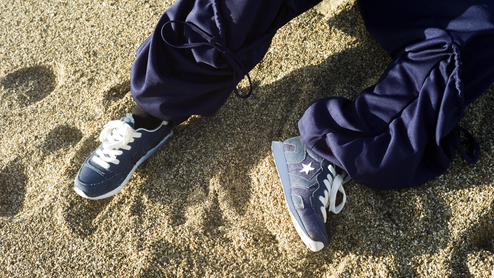 Denim_Thunderbolt_Beach_hd_1600.jpg