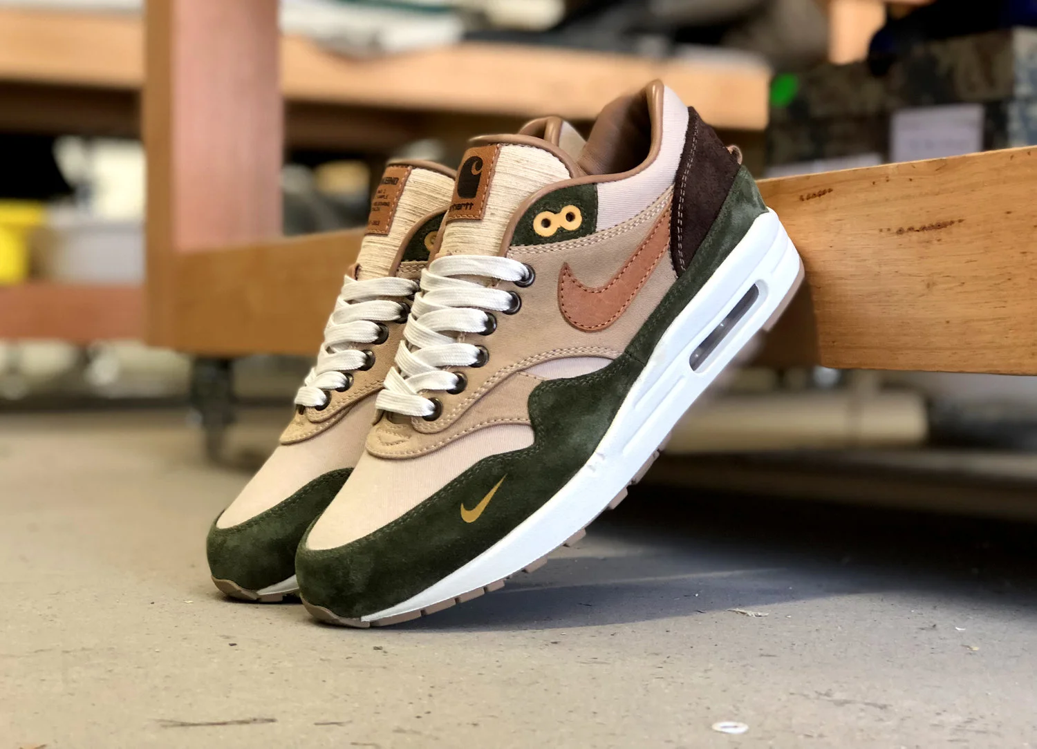 nike air max 1 carhartt