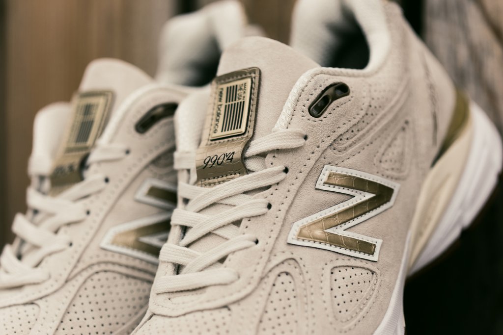 new balance 990v4 angora