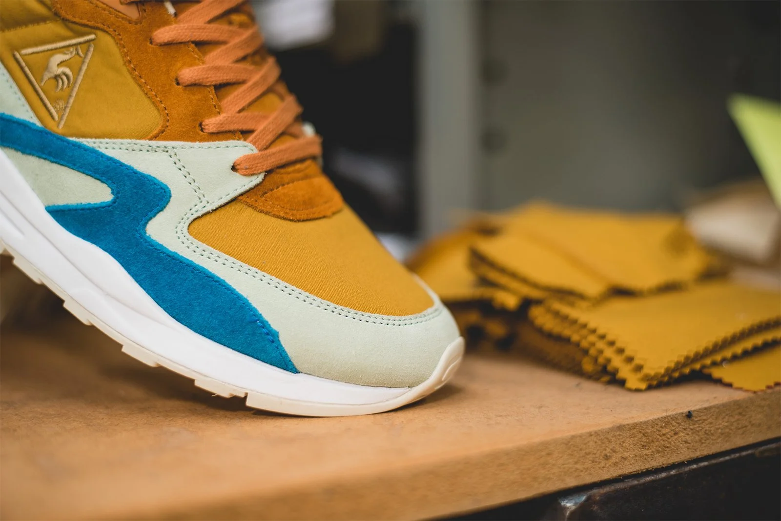 HANON_x_lecoqsportif_LCSR800_TheGoodAgreement_3_0c9ea3ac-a85b-427d-8c7c-b0957bbf997c.jpg