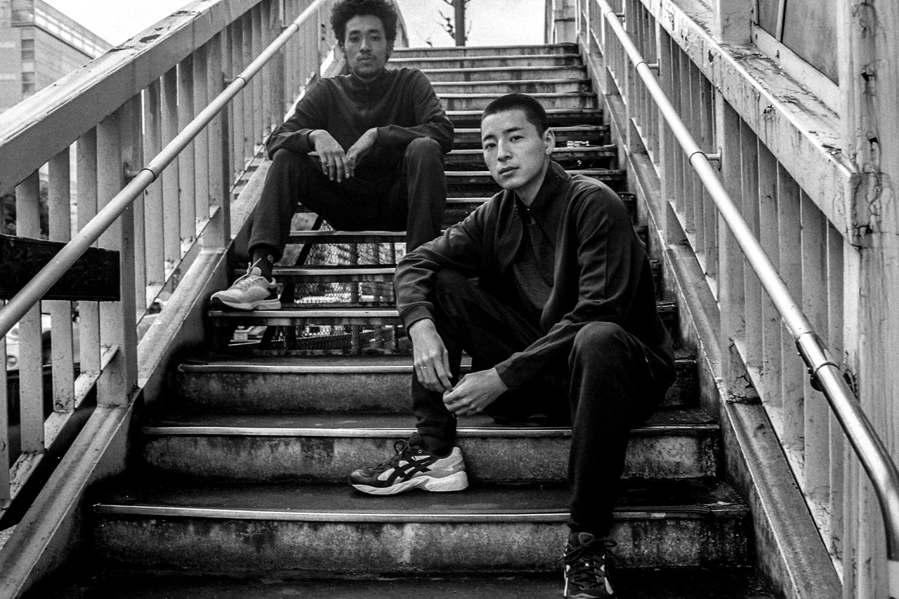 https___hypebeast.com_image_2019_06_reigning-champ-asics-clothing-capsule-collab-gel-kayano-8.jpg