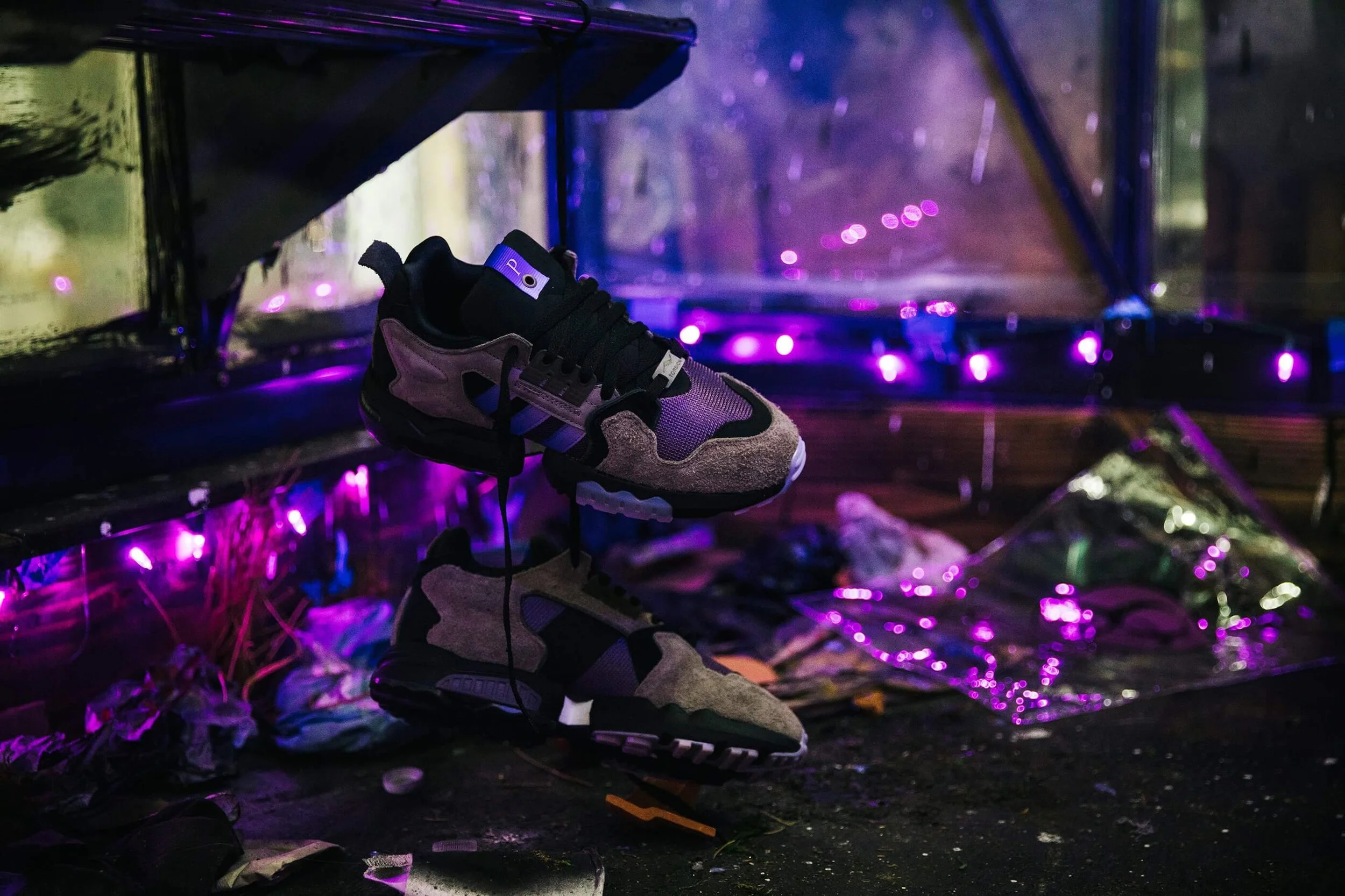 Packer-adidas-ZX-Torsion-Mega-Violet-07a.jpg