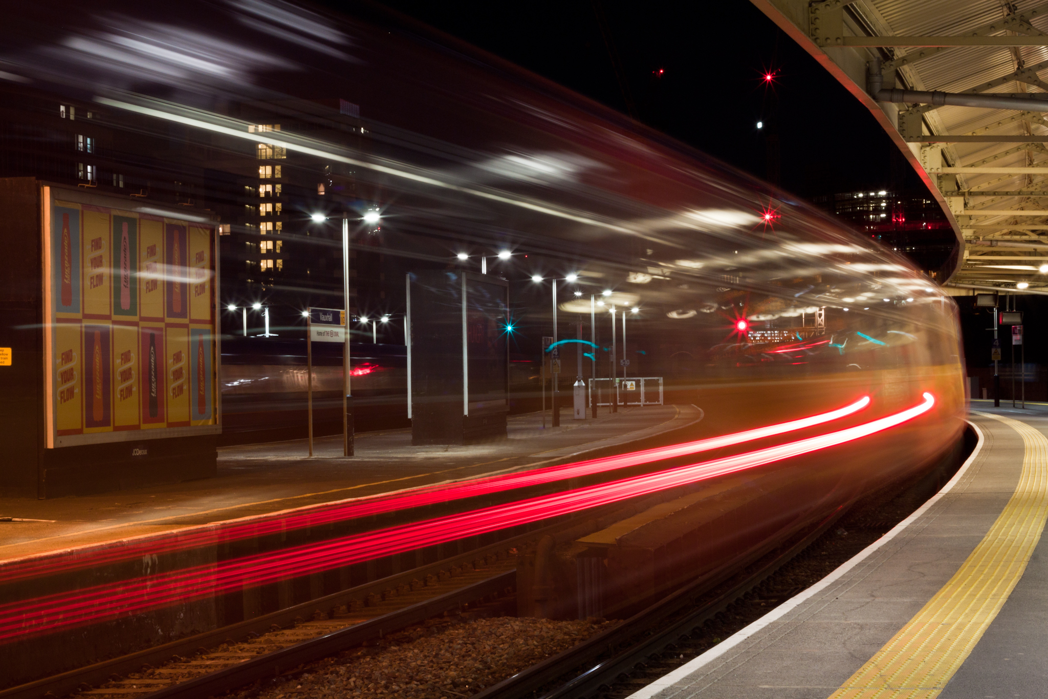 Long exposure when waiting for our delayed train. 