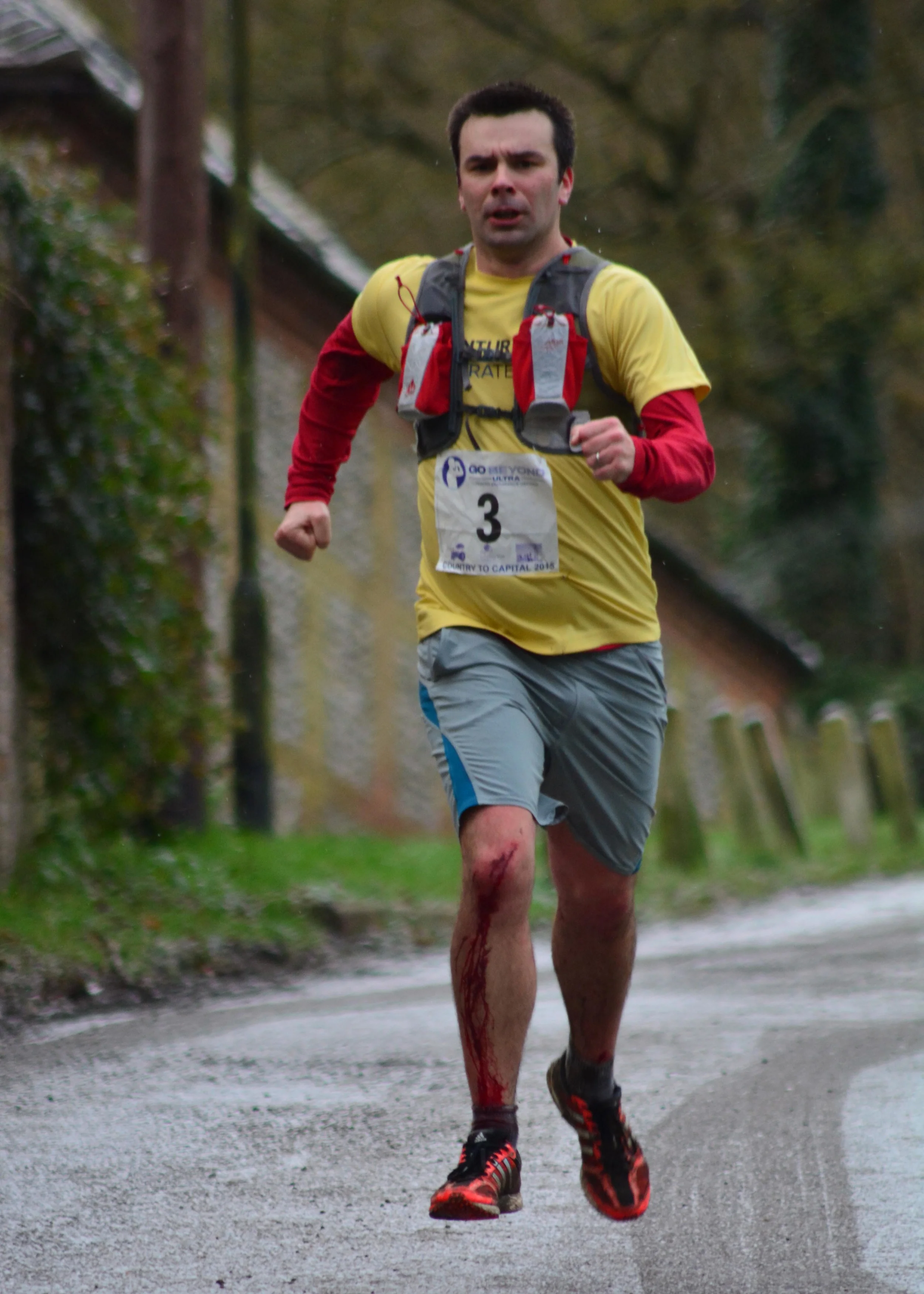 I am trying REALLY HARD here to look like I am running. Oddly in having both of my feet off the floor I actually look like I am stood still.