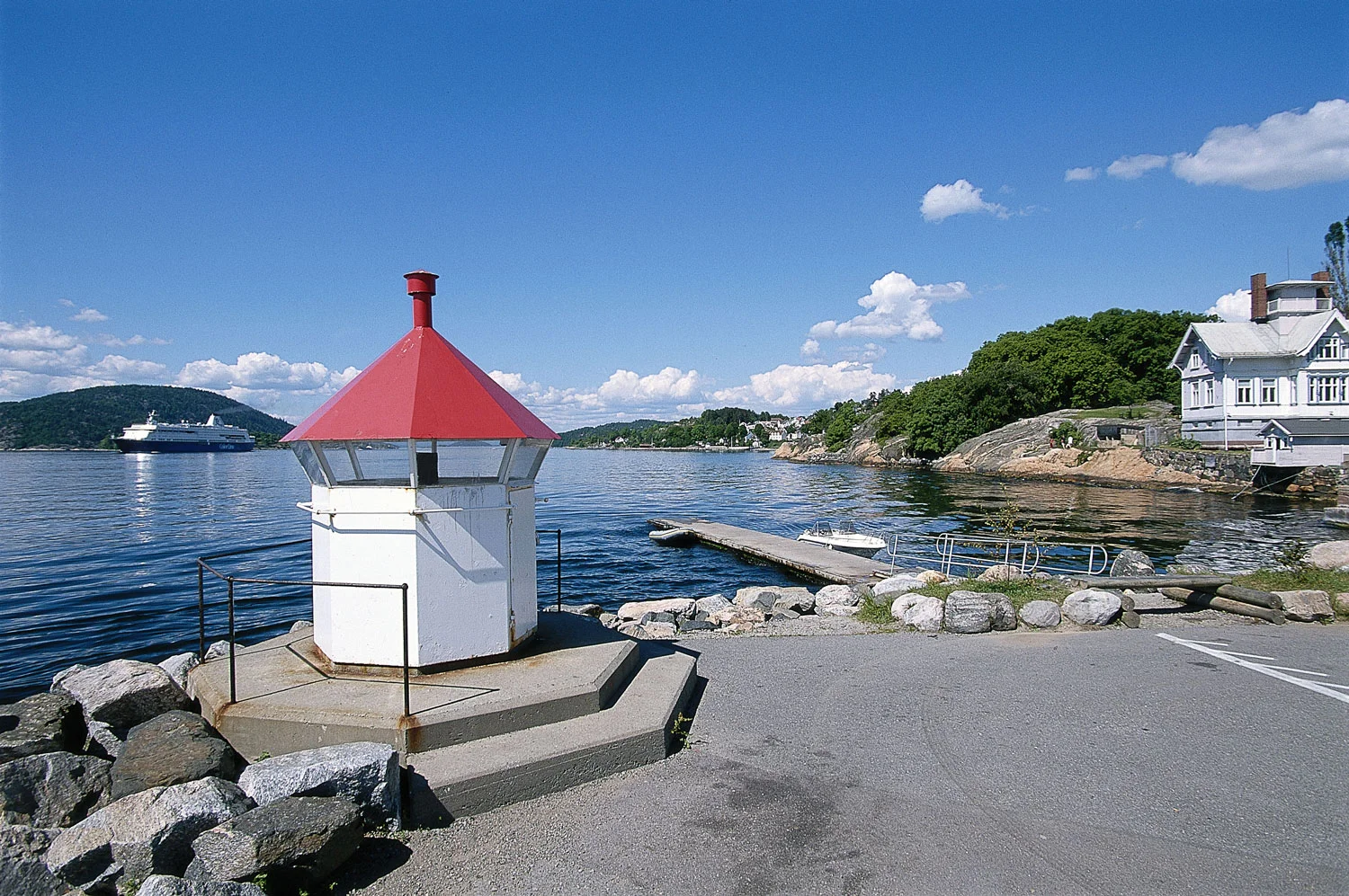 Drøbak-Havnefyr-AWHEX1.jpg