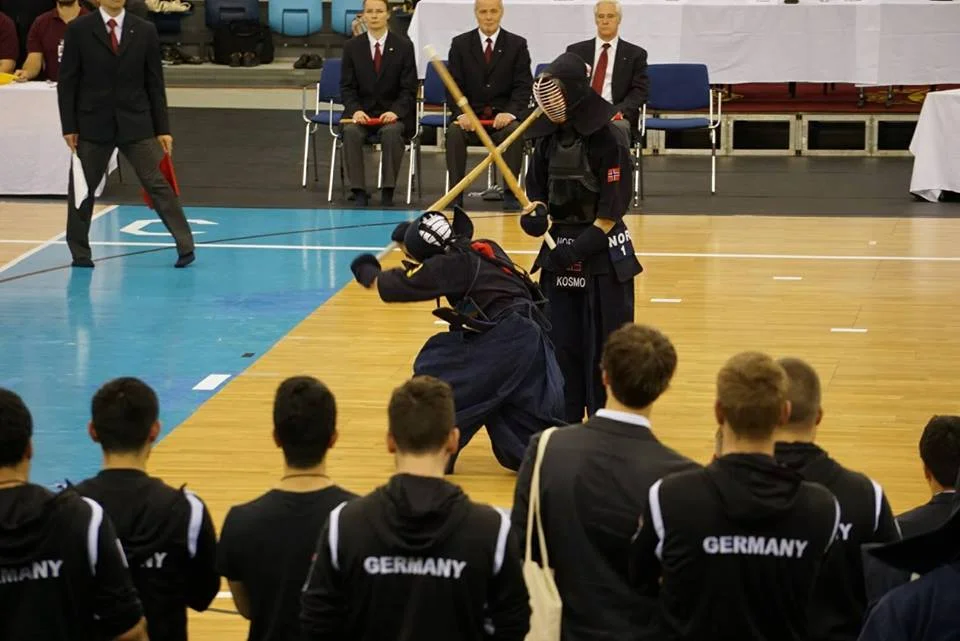 Kendo, helgekurs for begynnere/ weekend course for beginners