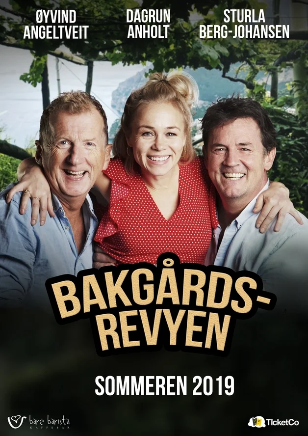 BAKGÅRDSREVYEN 2019