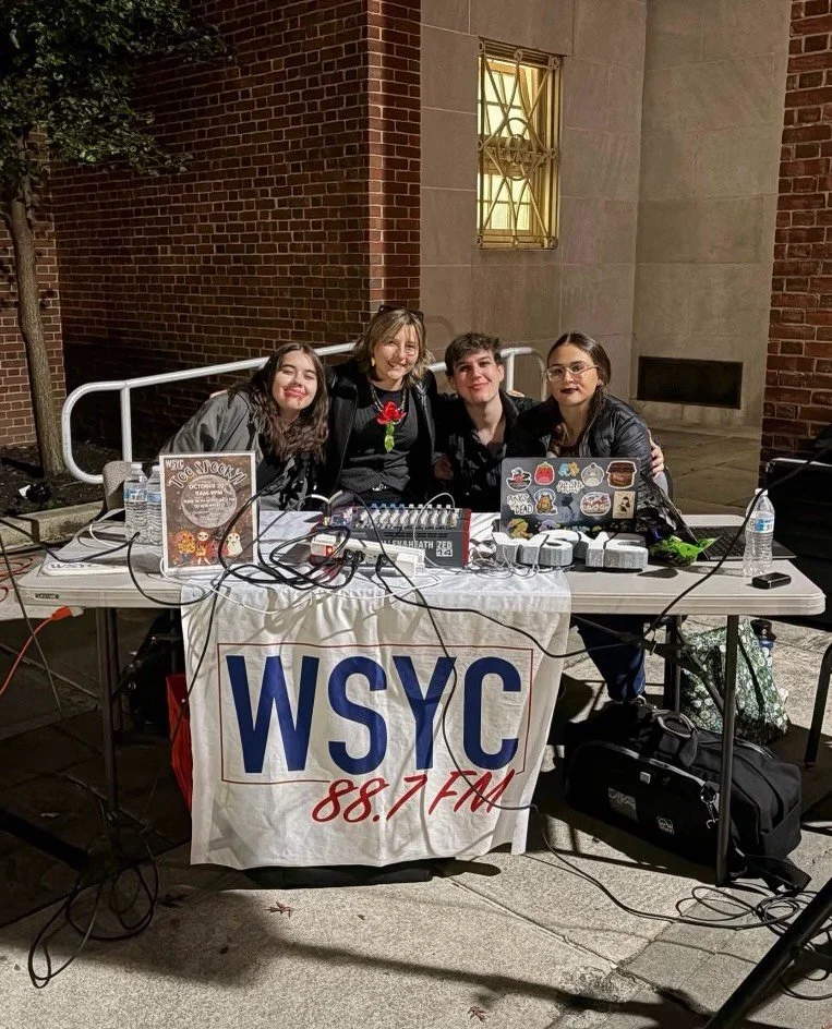 We had so much fun bringing the music and spooky vibes to @rha_raiders Haunted Henderson event! Thank you for having us and letting us be part of such a fun night! 🎃📻🍁

#collegeradio #collegeradiostation #shippensburguniversity #shippensburg #wsyc