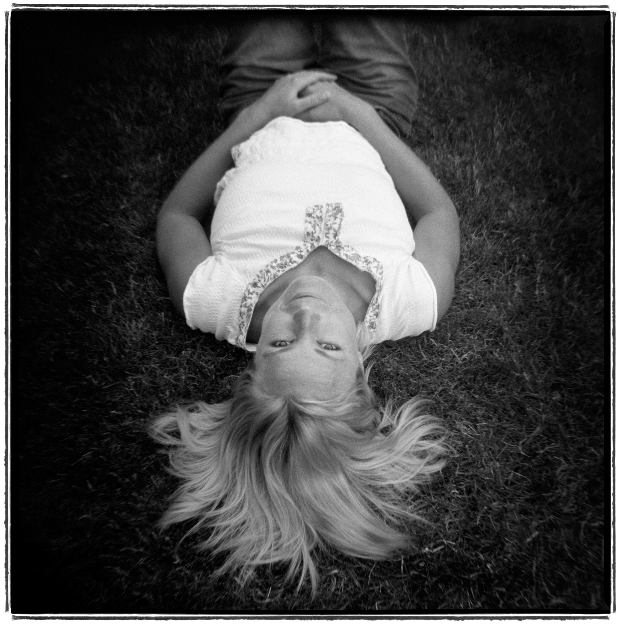 Deb-Holga1-8b-16b.jpg