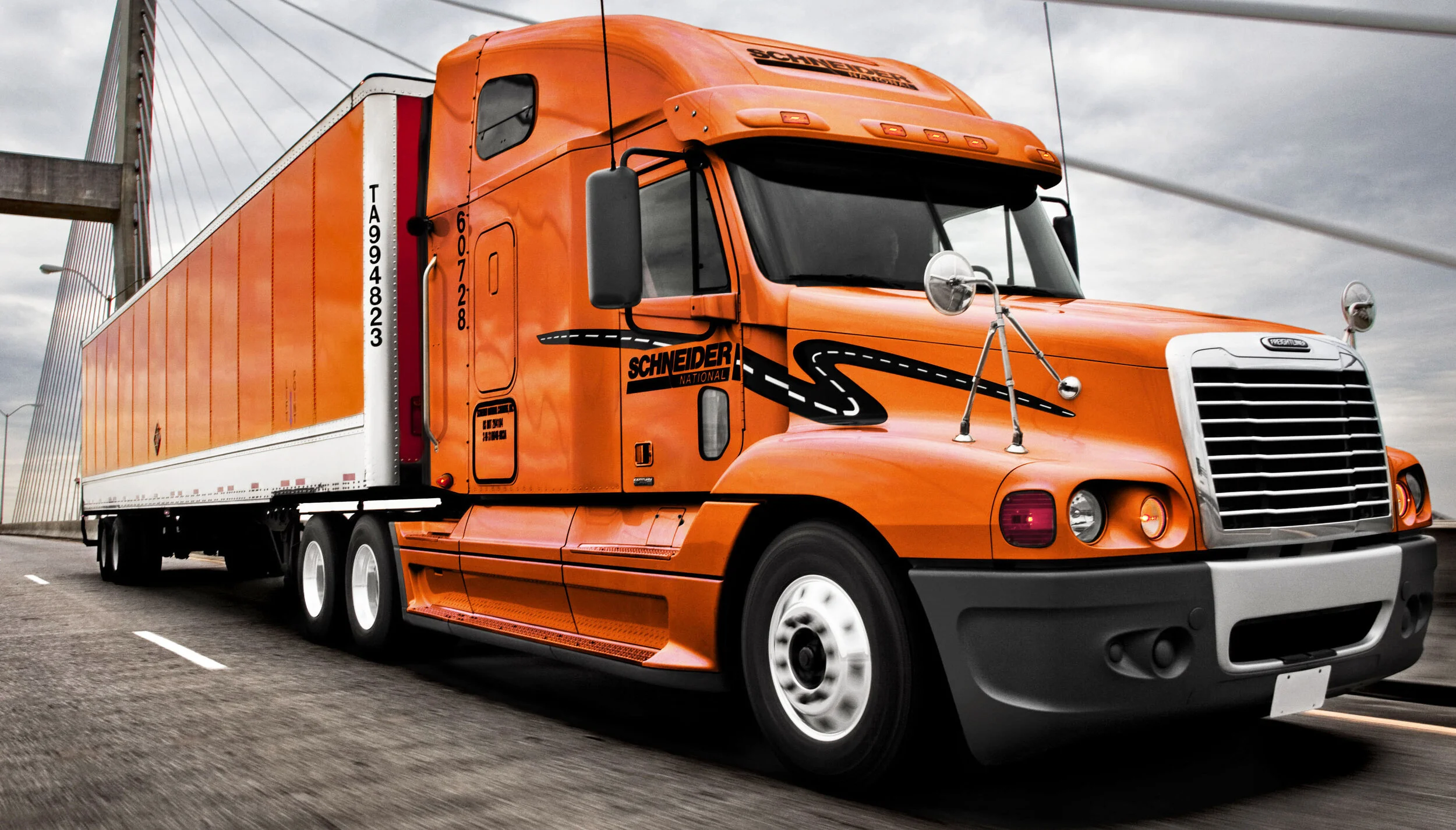 Schneider truck.jpg