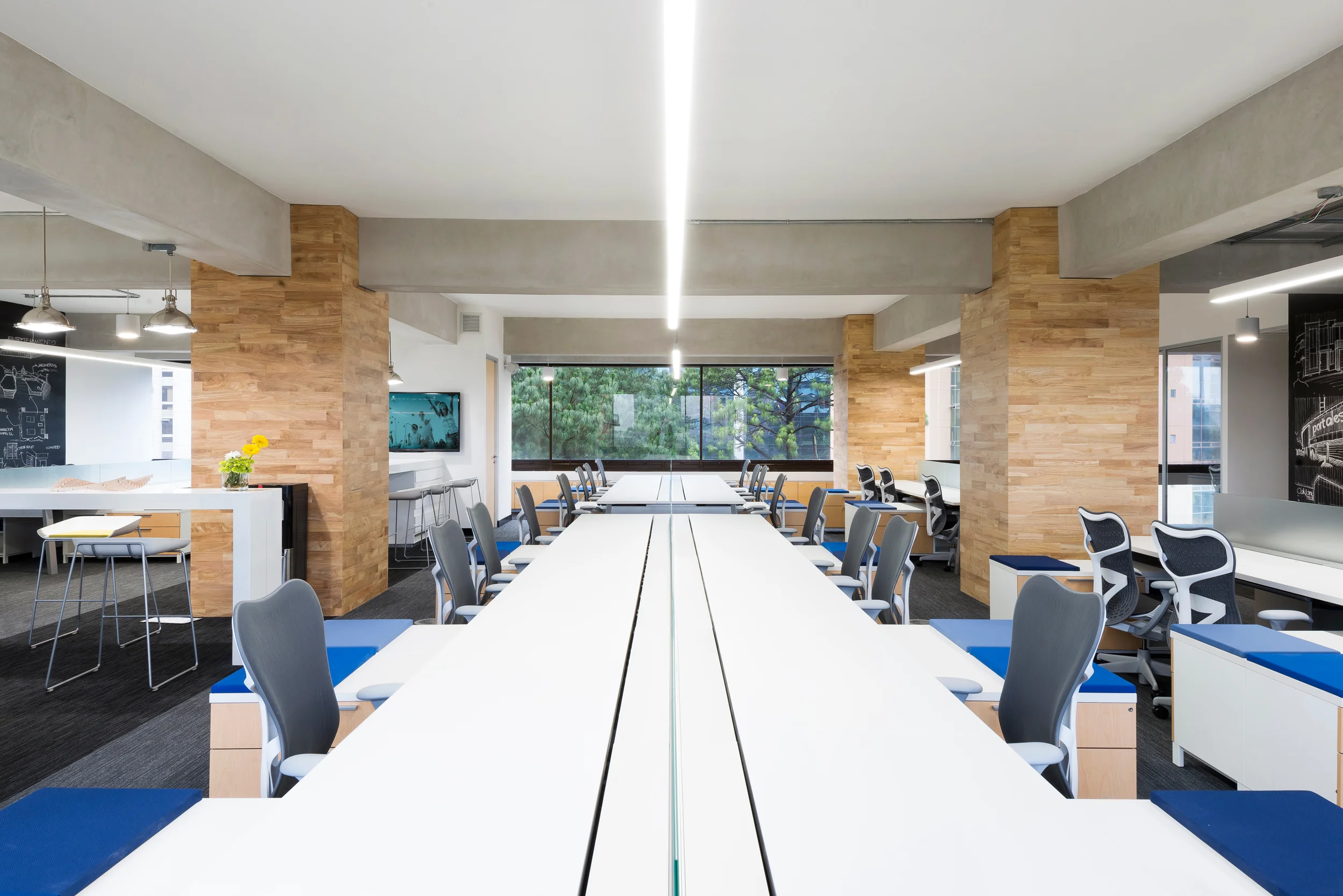 SPECTRUM PROJECT DESCRIPTION Back to Corporate Interiors