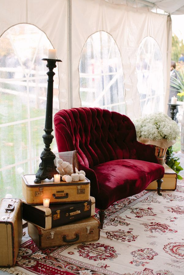 Love seat + rug + side table cluster = mini lounge love.