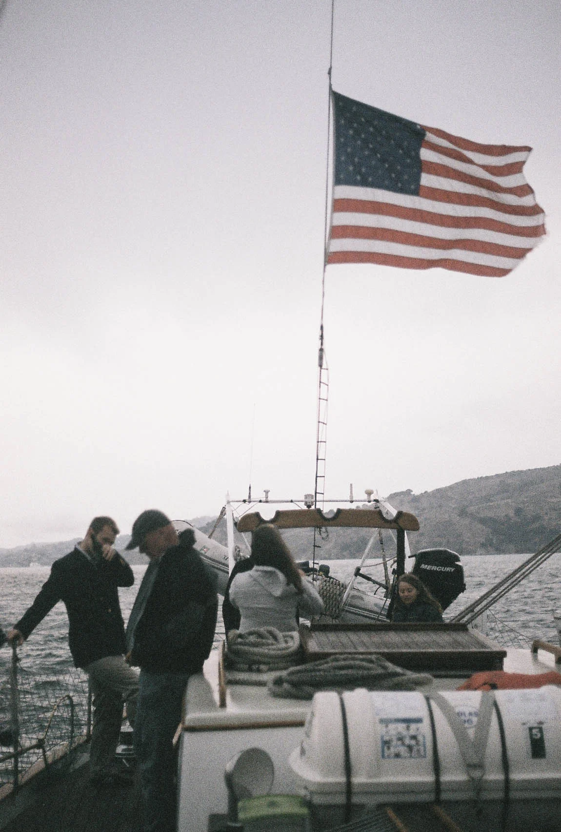 R1-05564-006A.jpg
