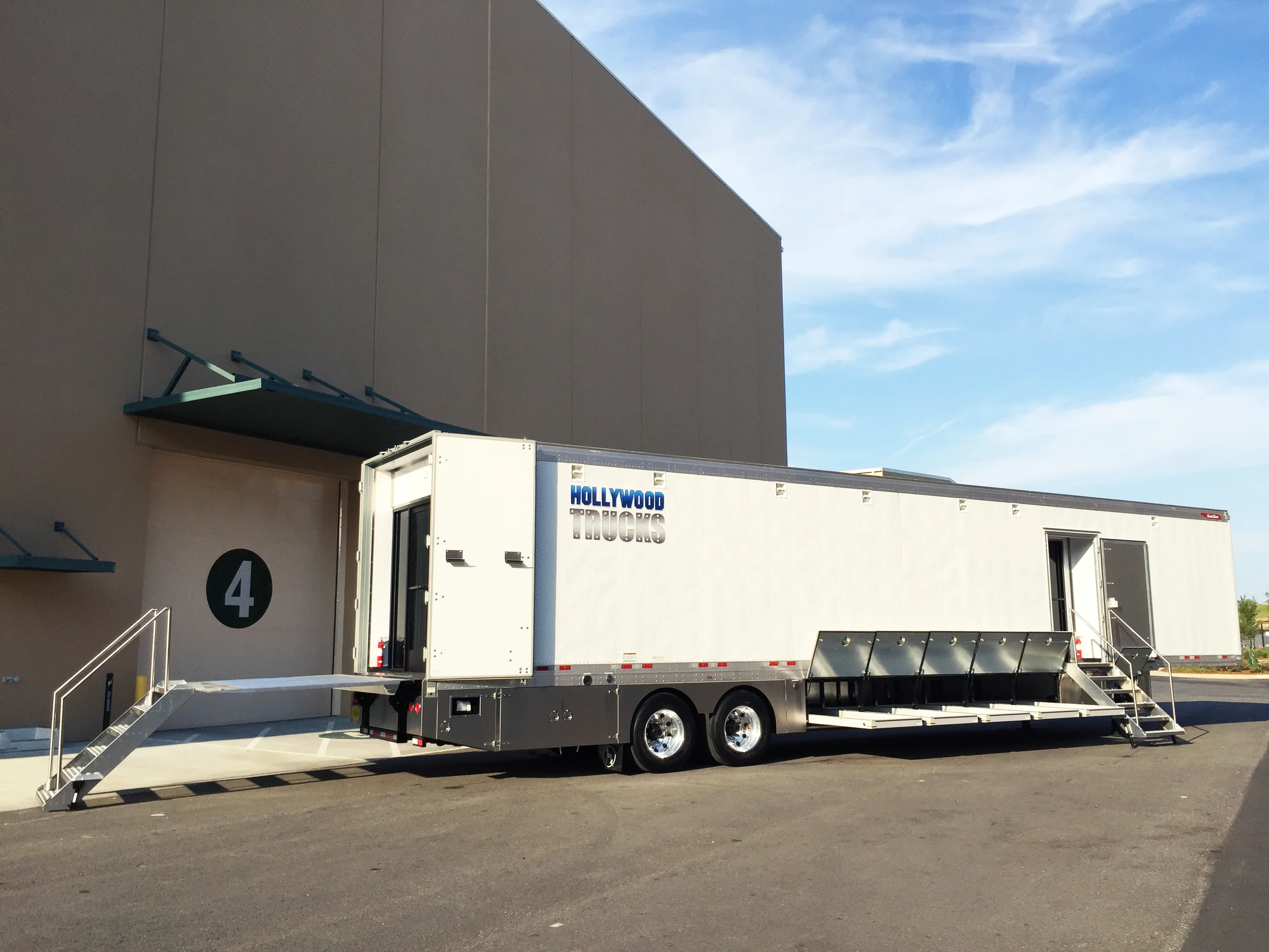 Hollywood Trucks Llc