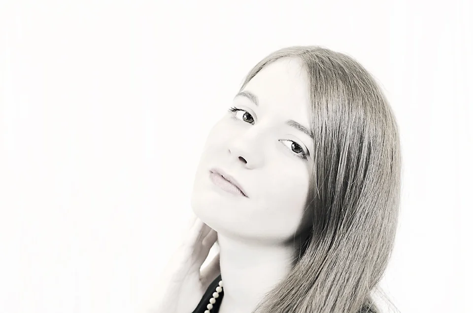 HEADSHOTS