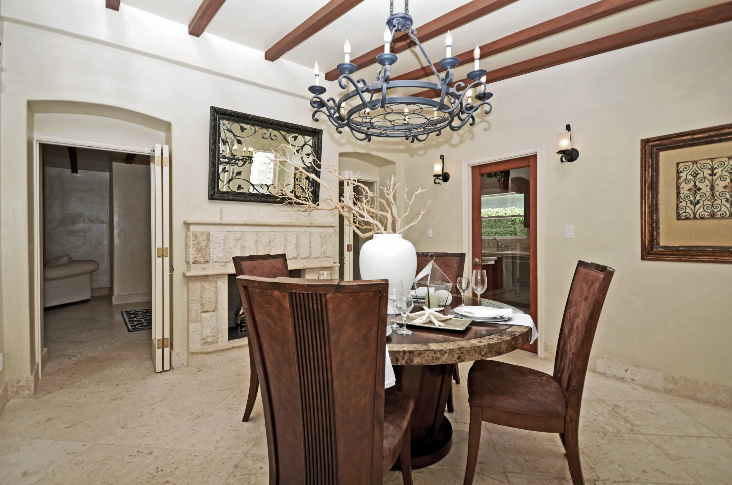 Dining Room_1b__0034.jpg