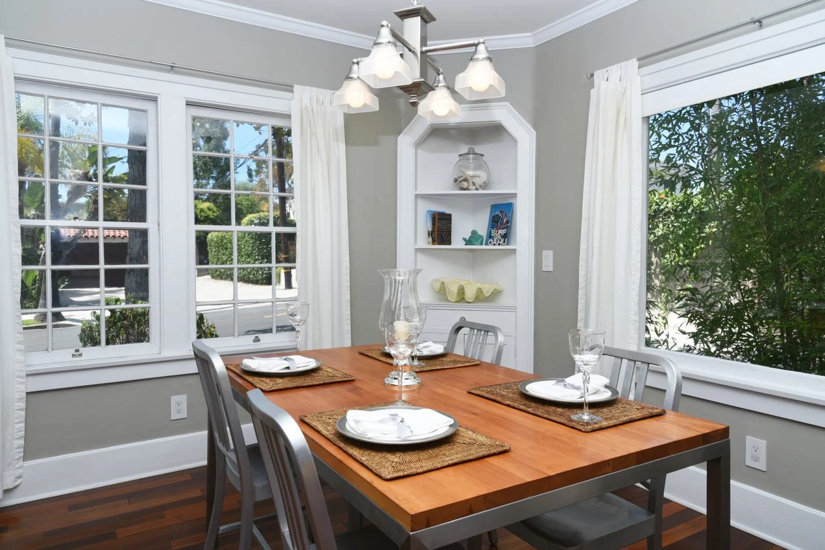 Dining Area_0144 (Large).jpg