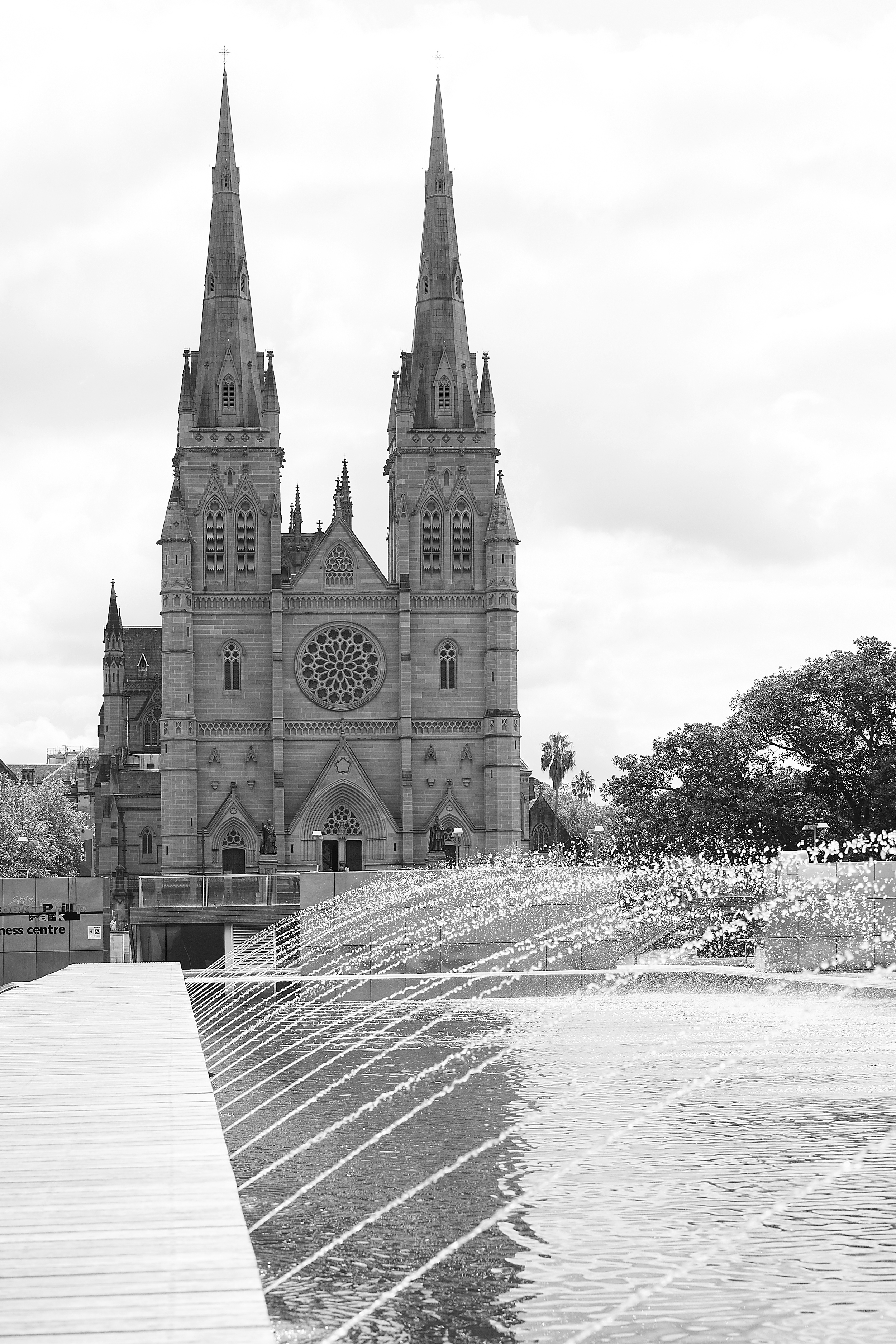 ArchitectureBW_CM012.jpg