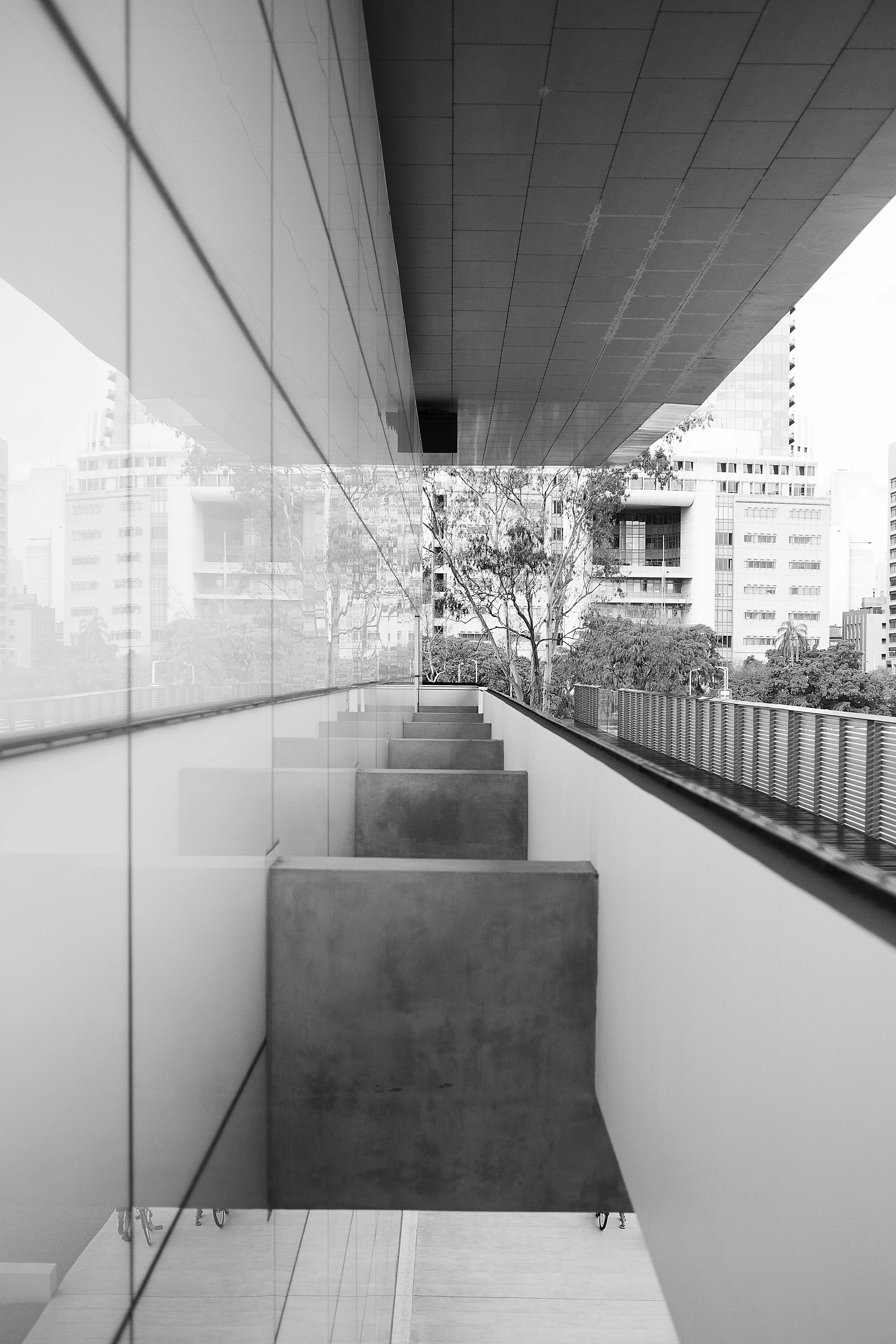 ArchitectureBW_CM011.jpg