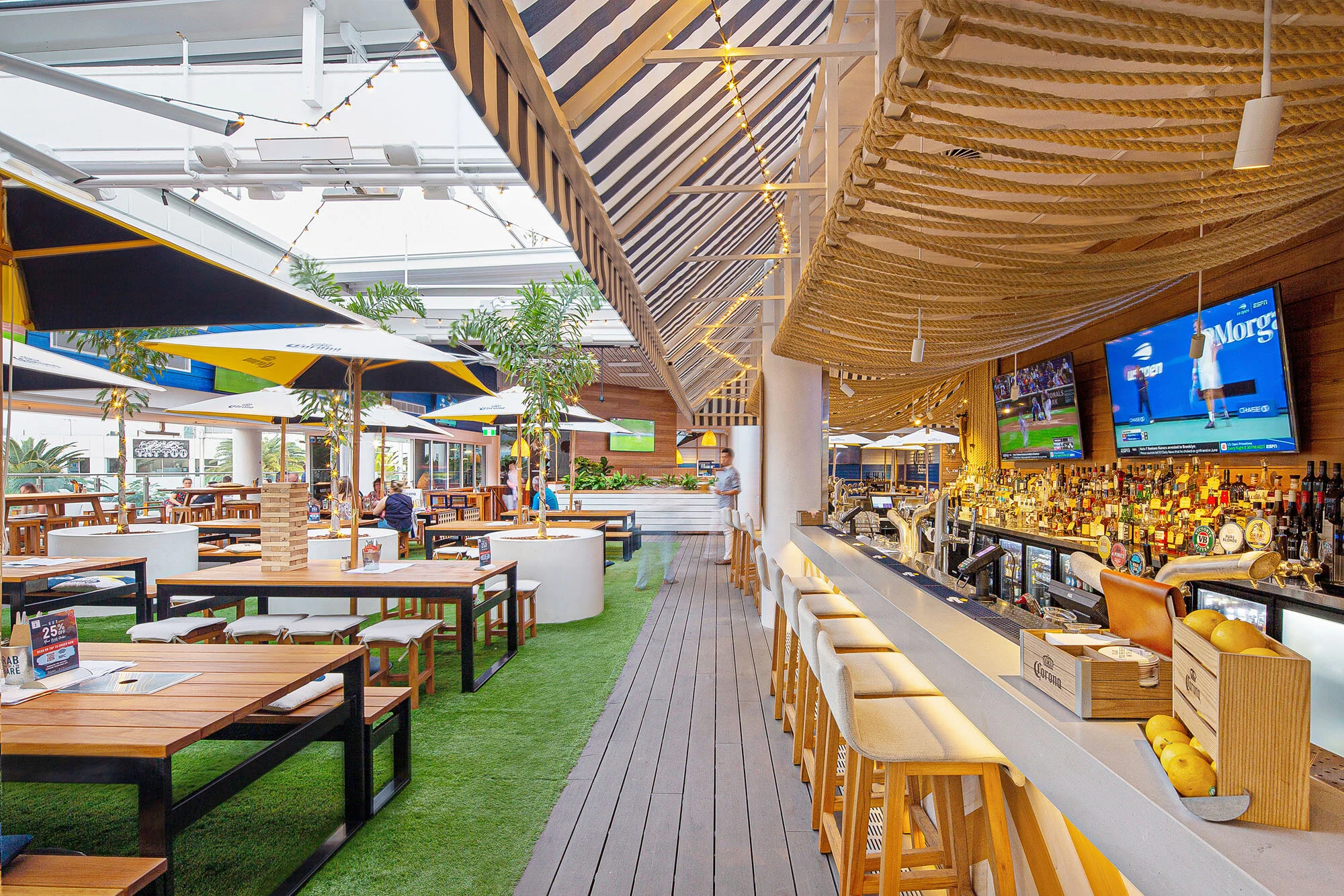 Surfers Paradise Beer Garden