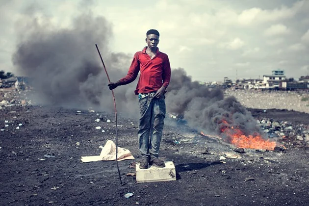 Kevin McElvaney, Agbogbloshie: John Mahama , 2013.