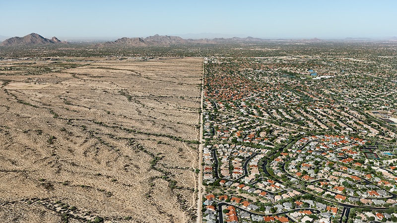 Edward-Burtynsky.jpg