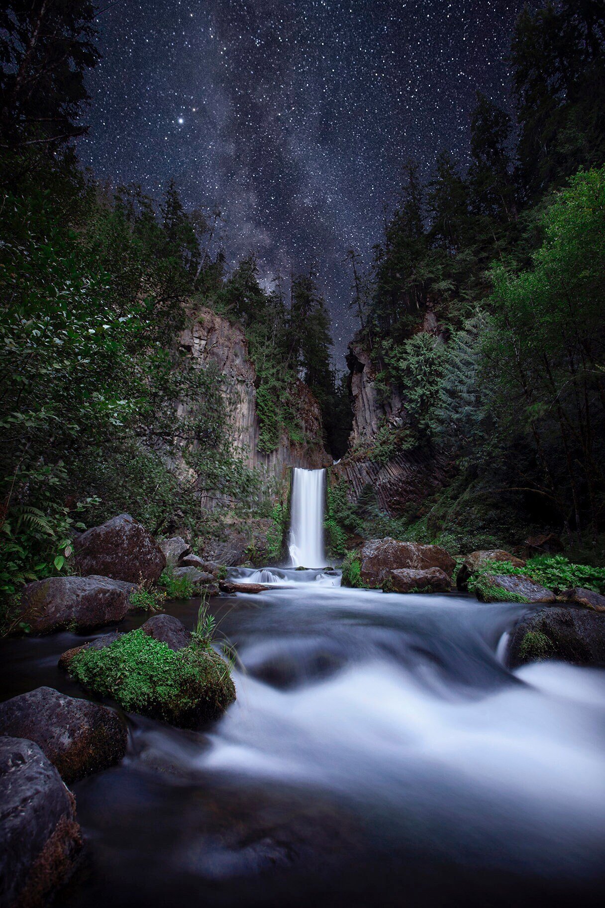 Toketee Falls | Oregon Waterfalls Umpqua National Forrest Waterfall Art Landscape Photography Stars Metal Prints Canvas