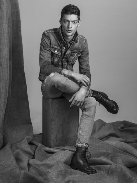 FN SuitedNBooted-067-Edit.jpg