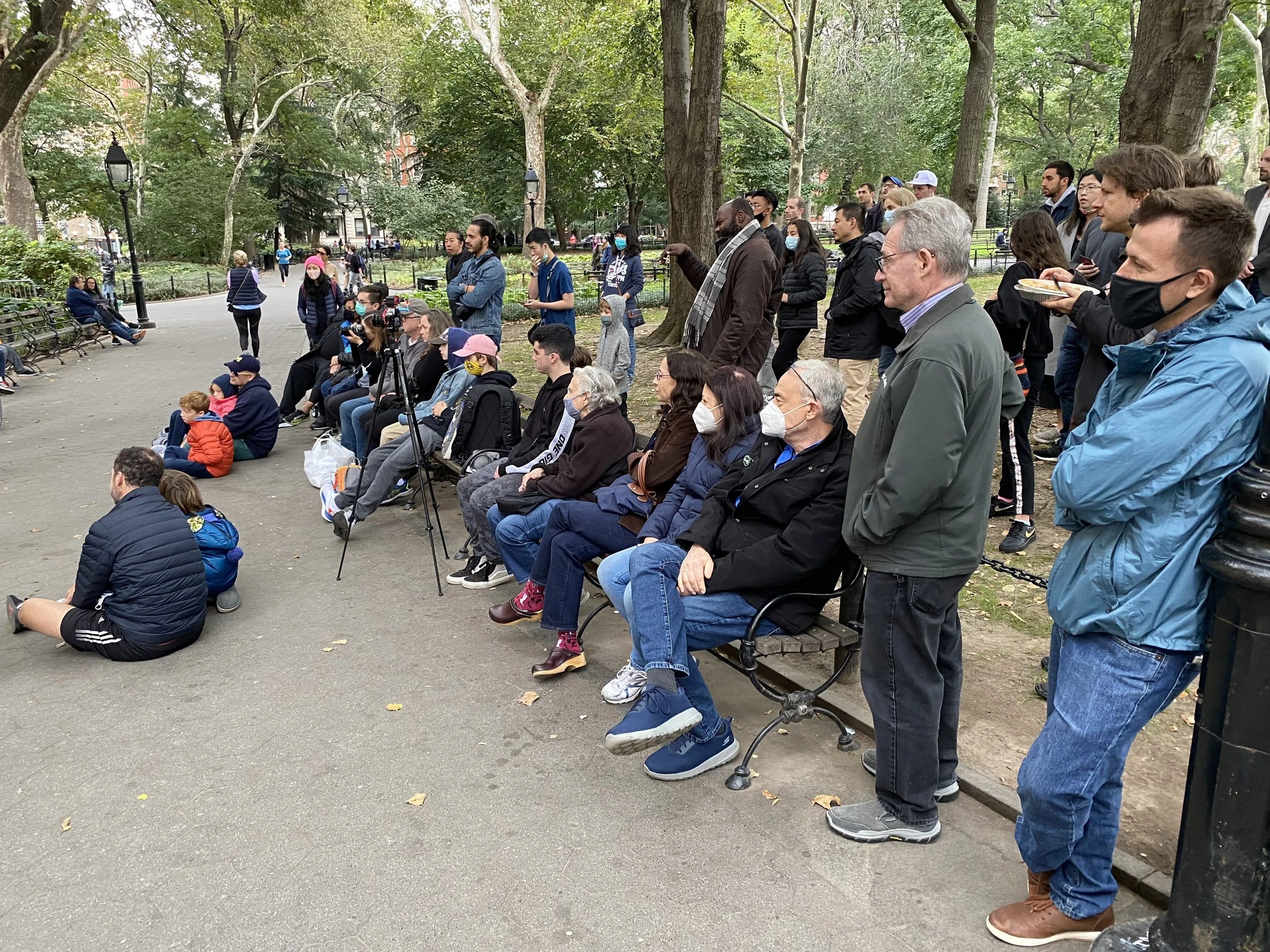 Lecture Crowd v1.JPG