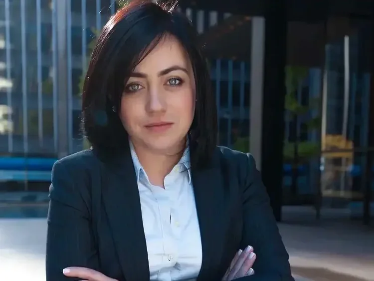 Irina Popa-Erwin providing high-performance life coaching in New York City