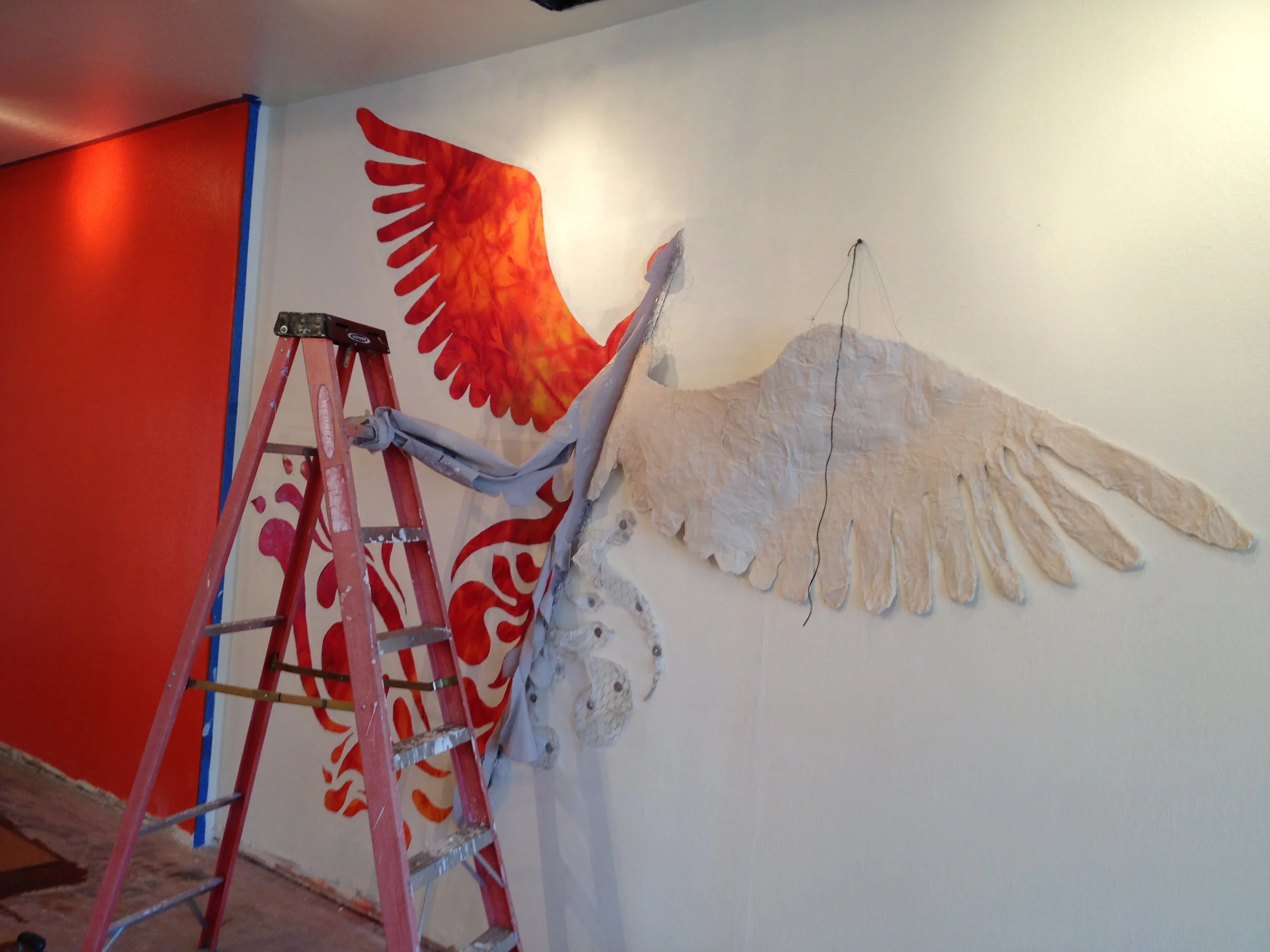 The second half of the bird is taking form. Side-effect: I'm covered in plaster.