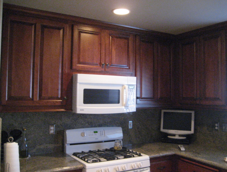 Cabinet_Refacing_2.png