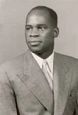eduardo1.jpg