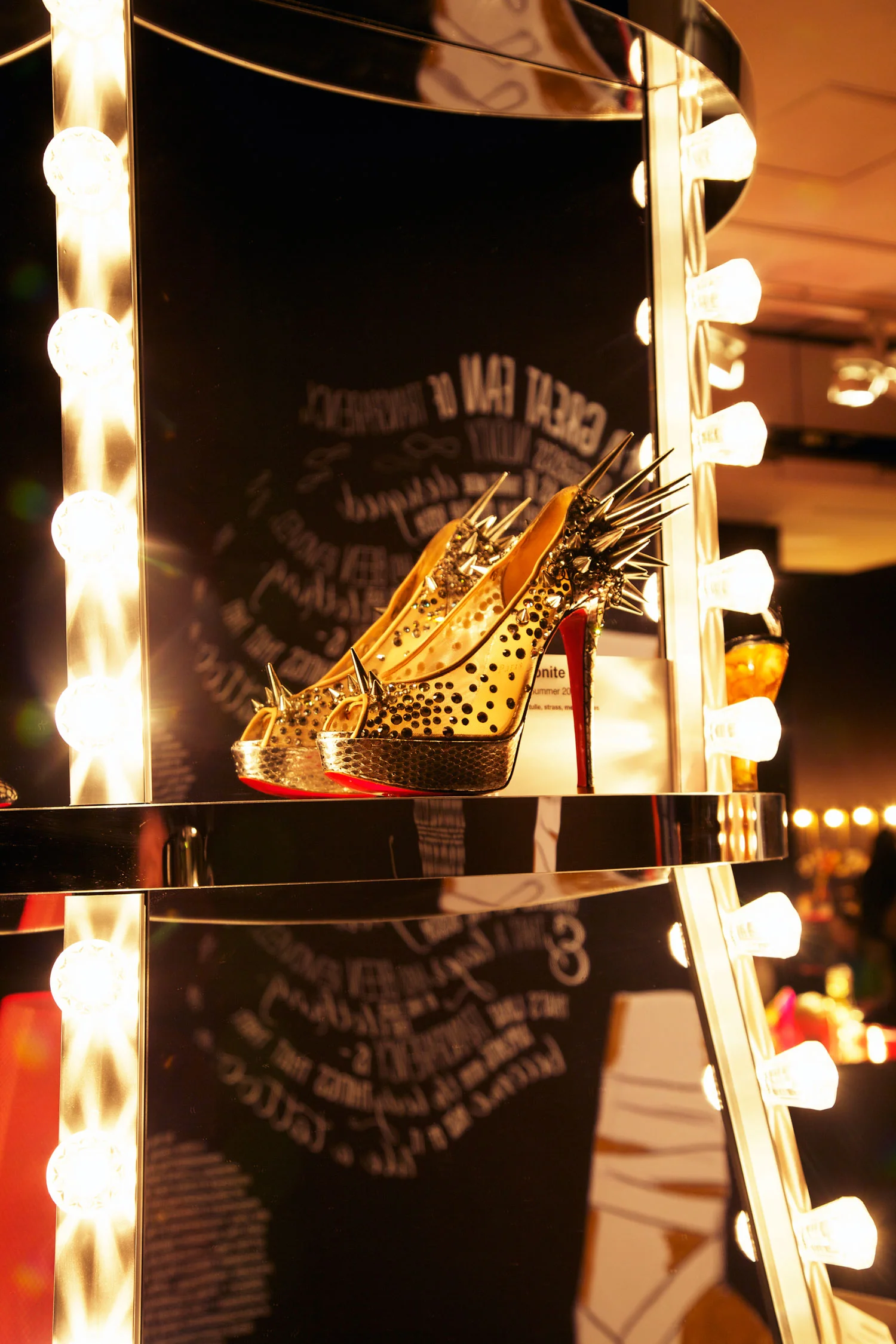 Louboutin02.jpg