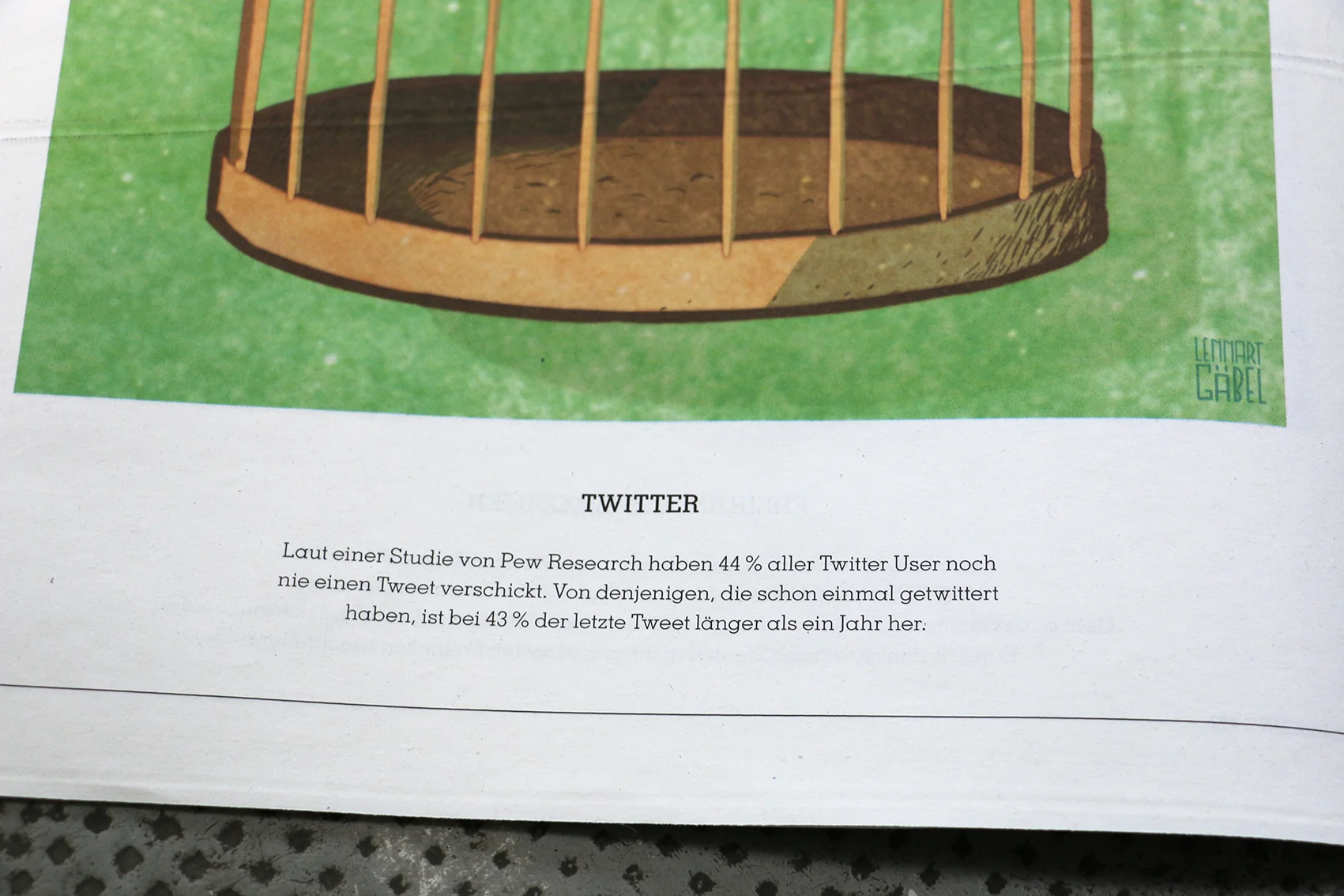 According to a study by Pew Research, 44% of all Twitter users have never send a Tweet. And of all users who DID, 43% send their last Tweet more than a year ago.