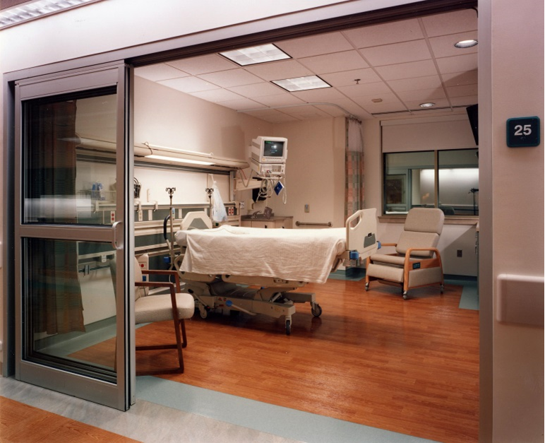 VMH Surgi Crit Care_2.png