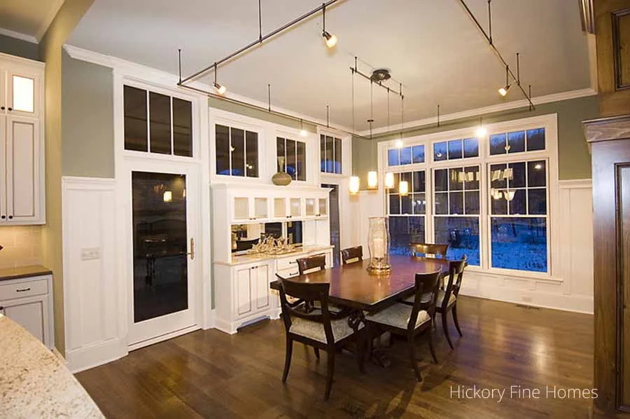 Interior - Dining Room.jpg
