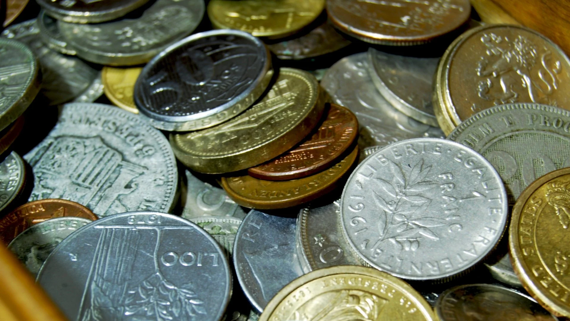 money wallpaper.jpg