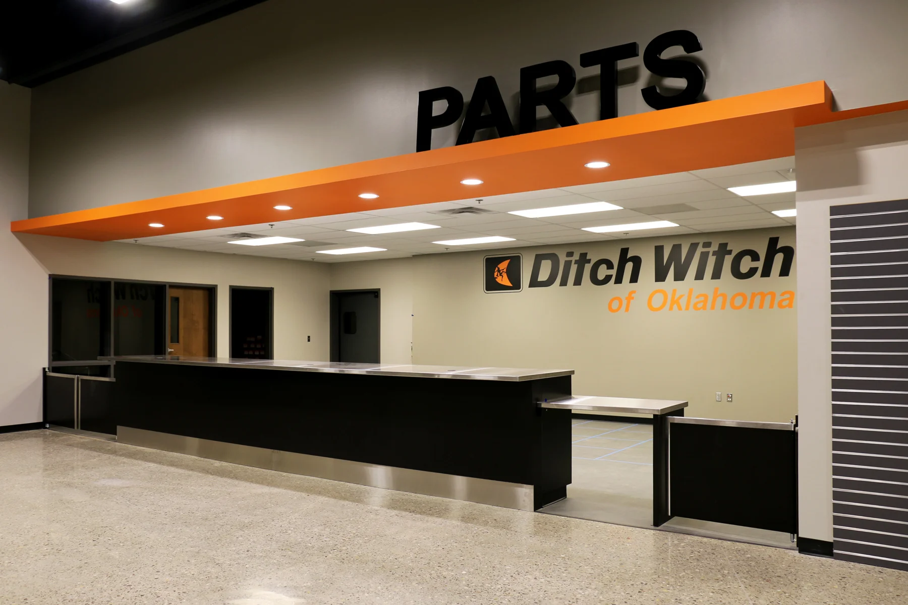 DitchWitch_04_4x6.jpg