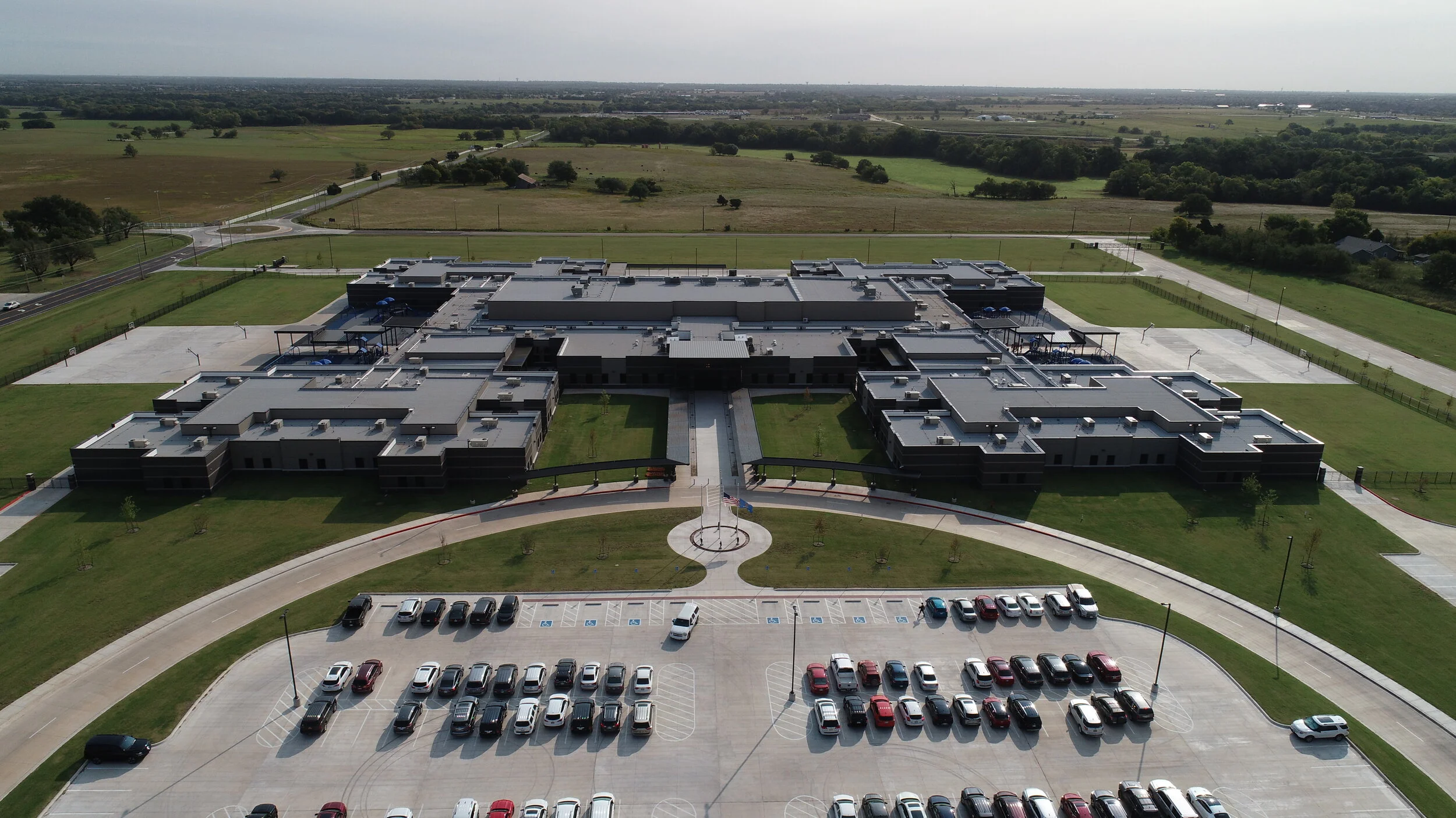 DEER CREEK PUBLIC SCHOOLS