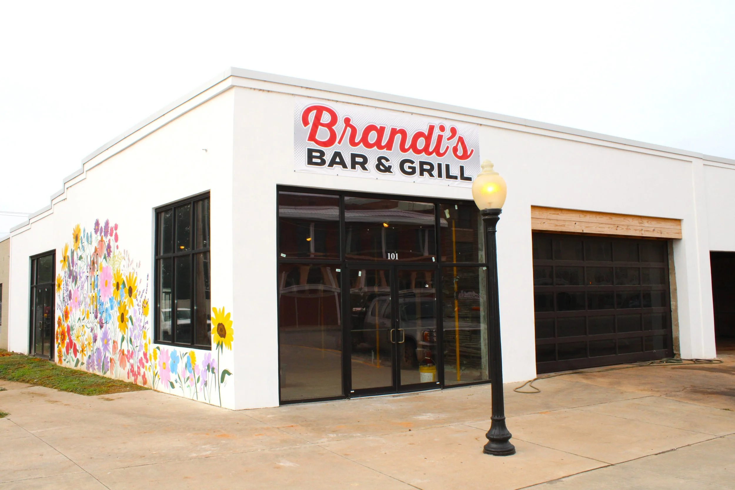 Brandi's Bar and Grill