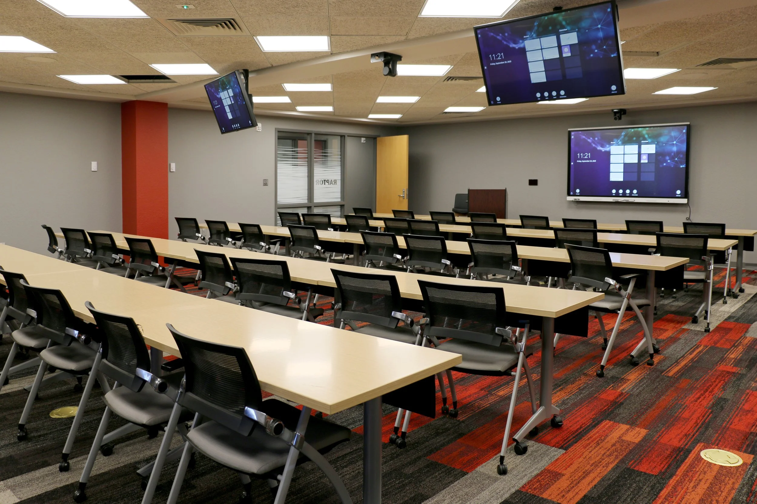 Mid Del Business Training Ctr Remodel_07.jpg