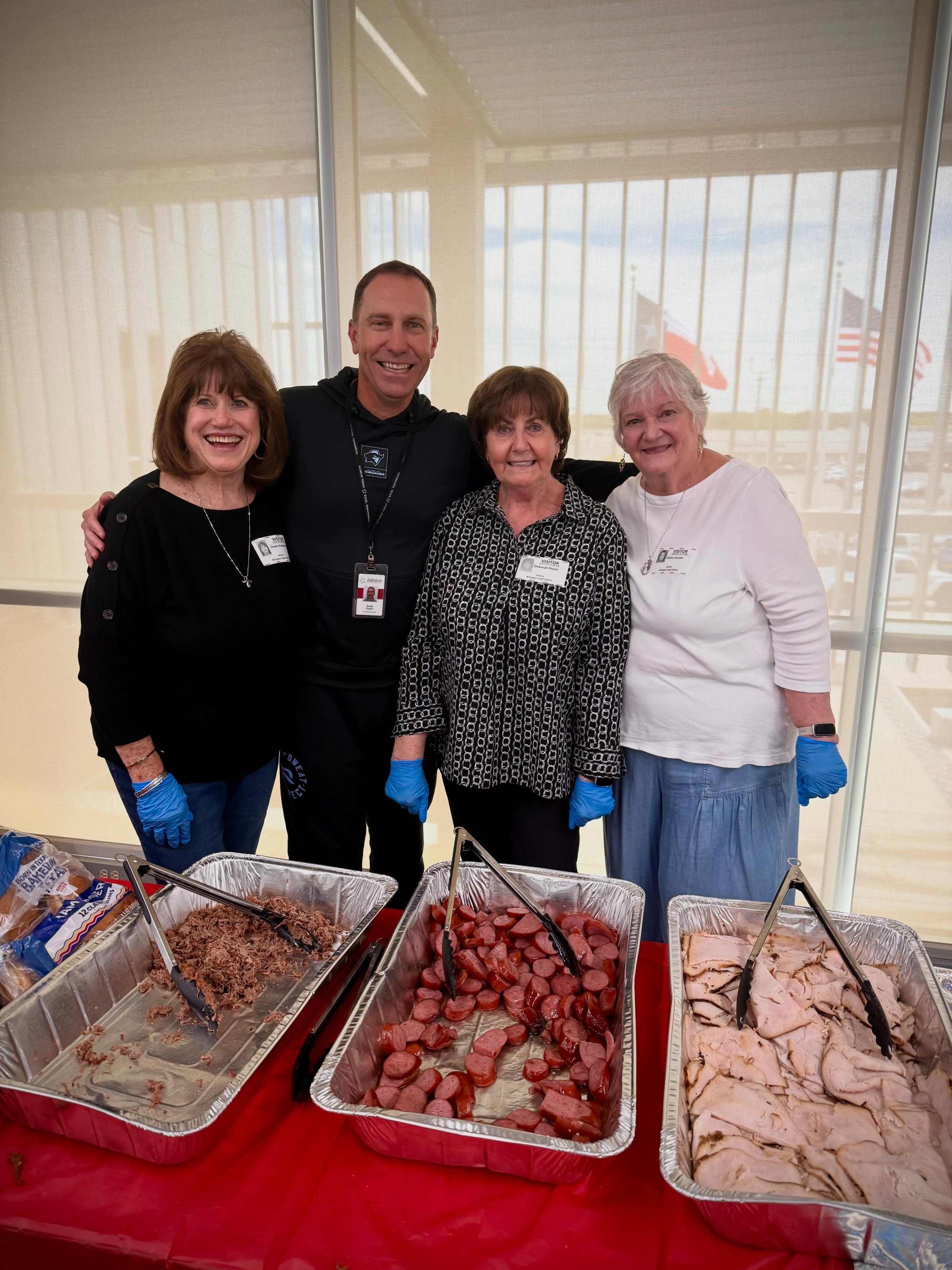 Wrapping up teacher appreciation week by serving Arlington High School faculty today! So thankful for all our amazing teachers and faculty in our community.