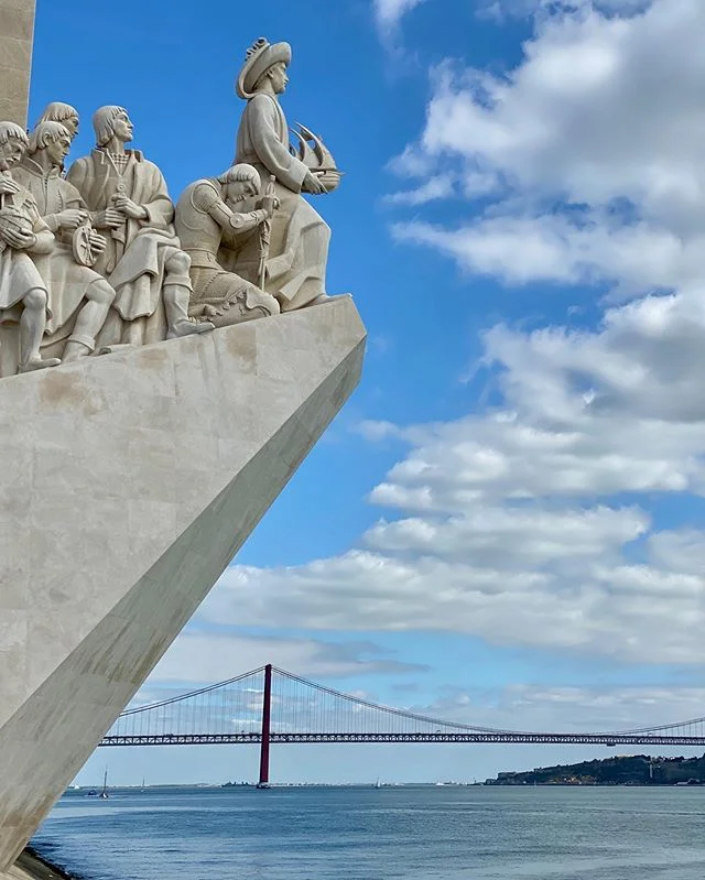Monument of discoveries